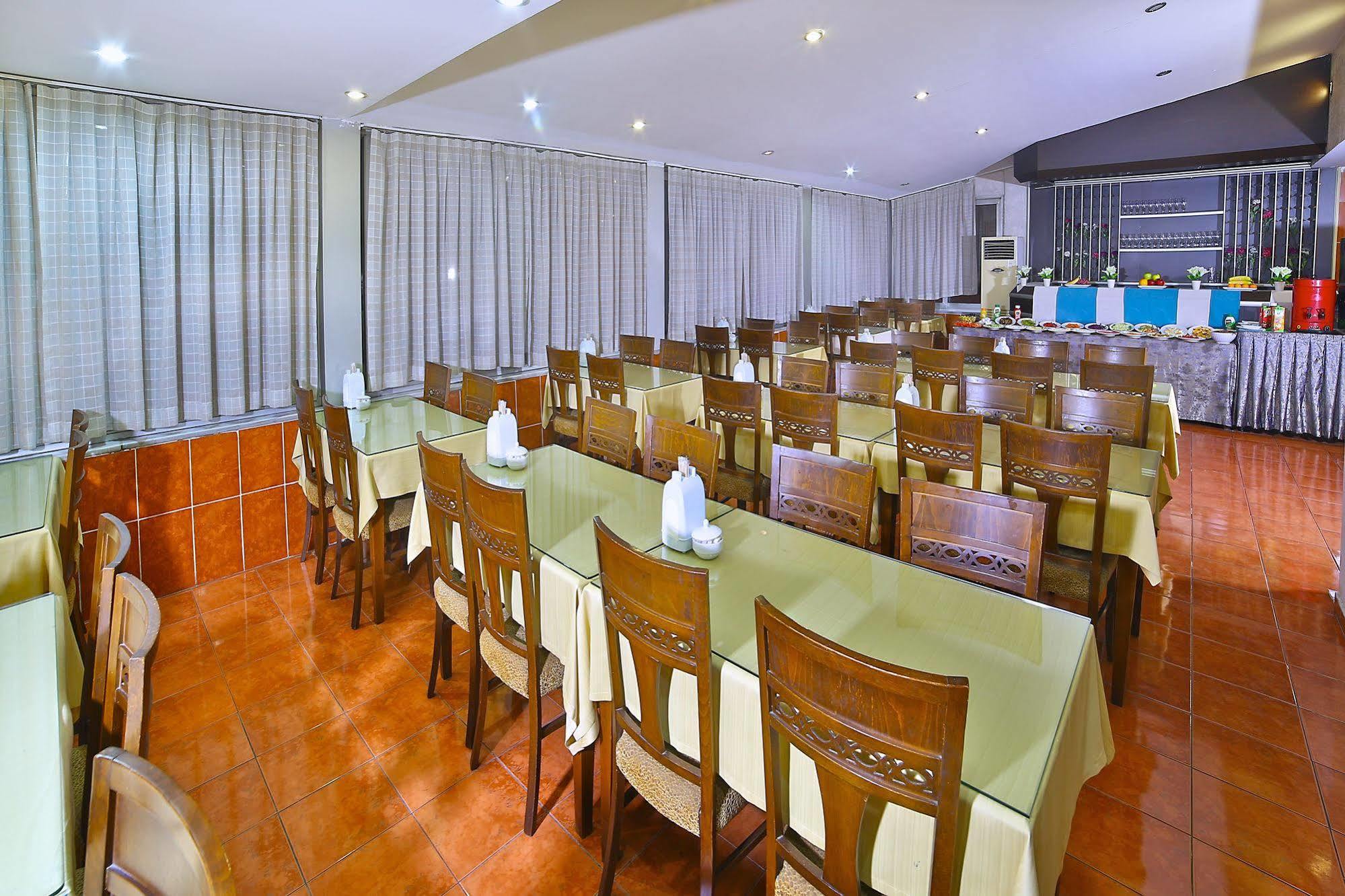 The Center Hotel Istanbul Eksteriør bilde