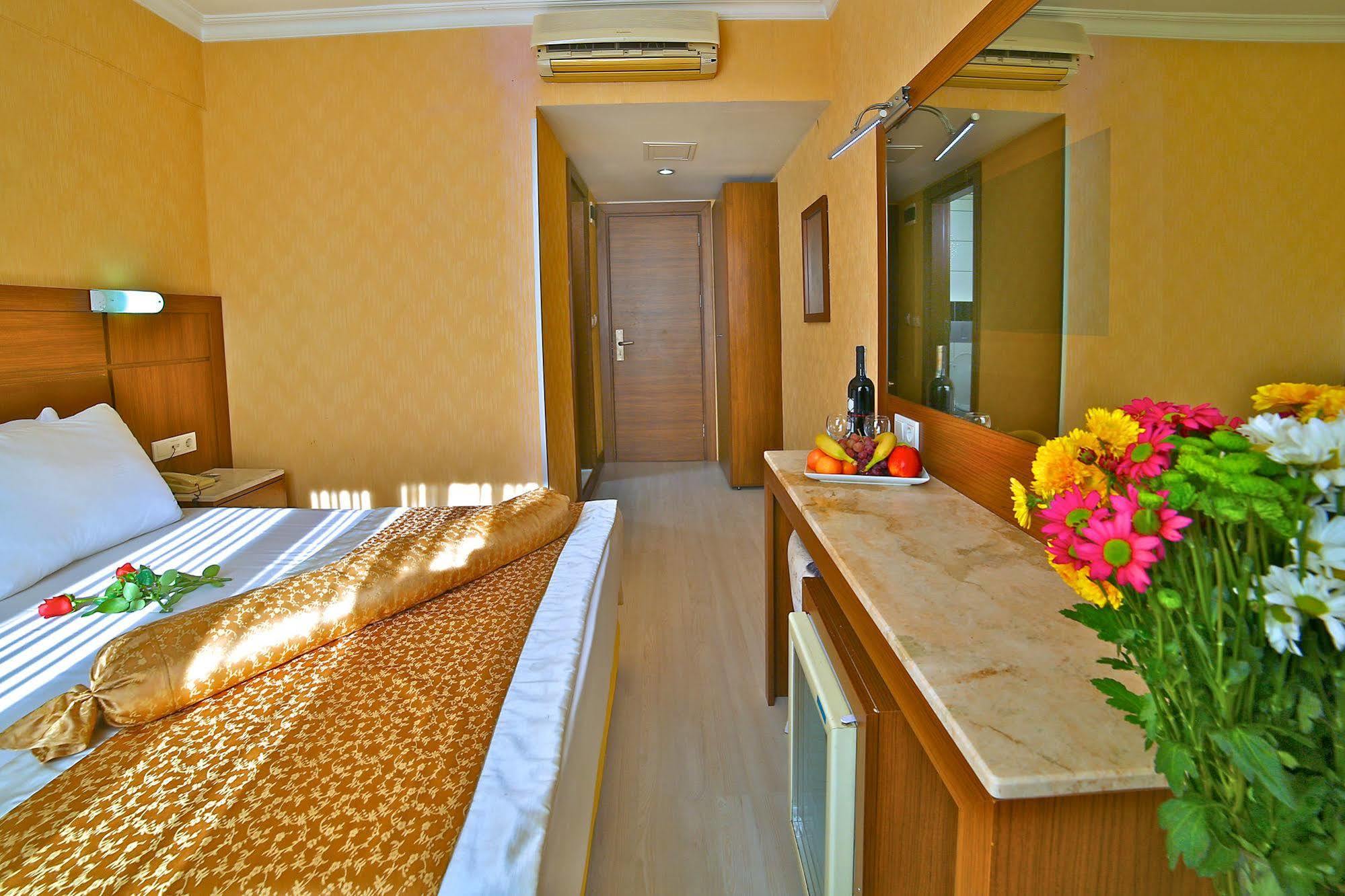 The Center Hotel Istanbul Eksteriør bilde
